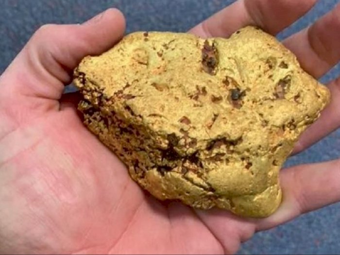 Seorang Pria Temukan Bongkahan Emas Senilai Rp 1 M