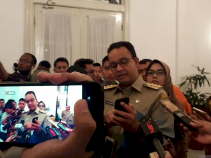Gubernur Anies Bantah Pemprov DKI Terbitkan IMB Secara Sembunyi
