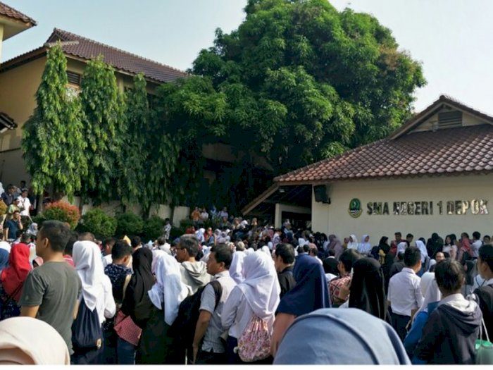 PPDB Jakarta Dimulai, Orang Tua Pilih Bolos Kerja 