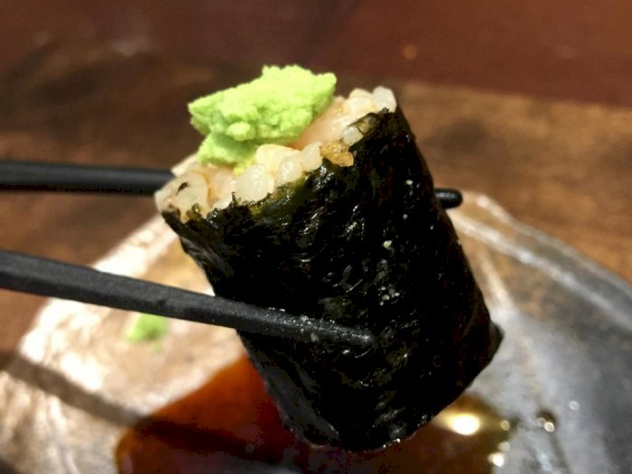 Ini Alasan Mengapa Kamu Makan Sushi Harus Pakai Wasabi