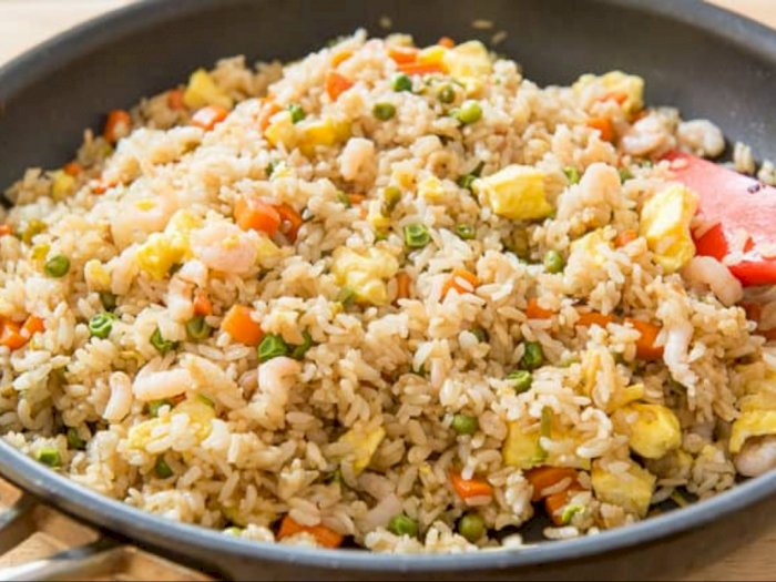 7 Bahan Makanan yang Cocok Untuk Nasi Goreng | Indozone.id