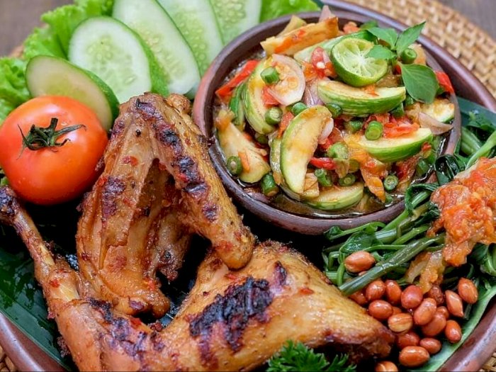 Menikmati Ayam Taliwang di Wisata Kuliner Lombok