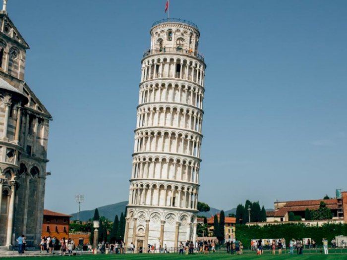 Sejarah Dari Menara Pisa Menjadi Miring | Indozone.id