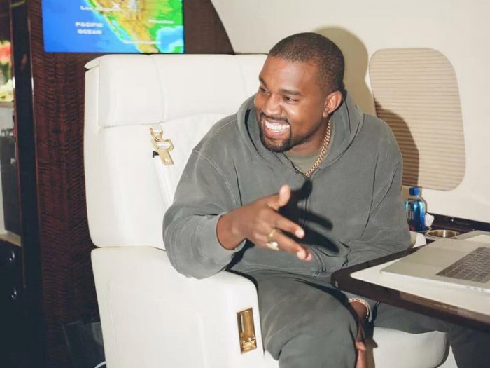 Pernah Terlilit Hutang, Kekayaan Kanye West Kini  Mencapai Rp 14 T