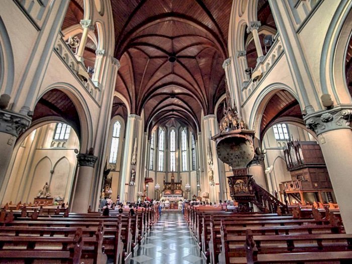 Gereja Katedral Mengubah Jadwal Misa Demi Idul Adha