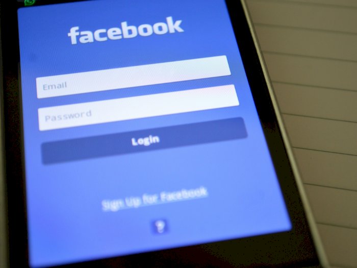 Awas, Facebook Menyalin Isi Percakapan Para Pengguna