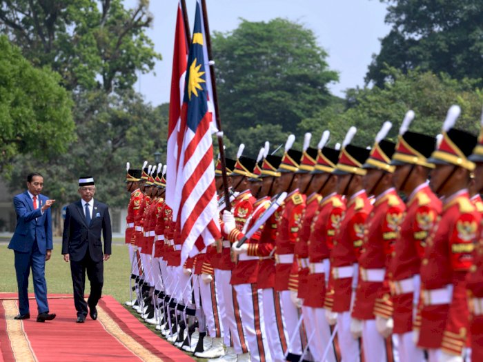 Presiden Jokowi Menyambut Raja Malaysia di Istana Bogor