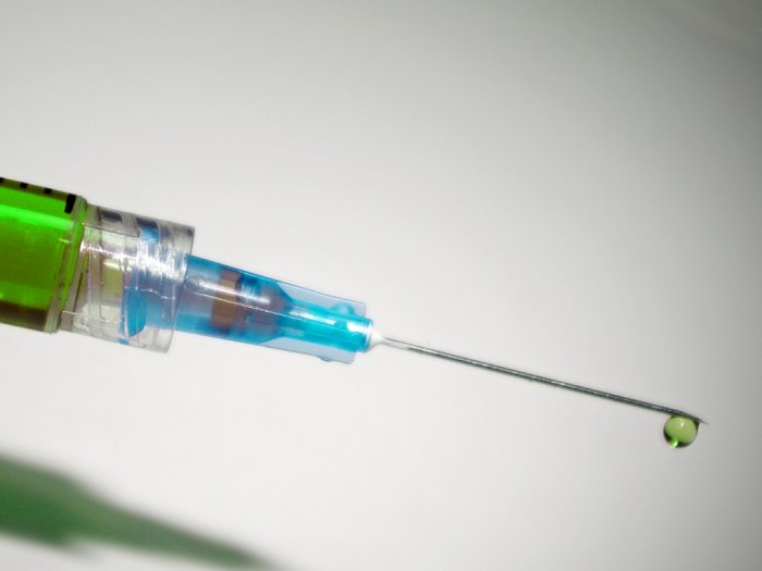 Benarkah Vaksin Flu Dapat Cegah Penyakit Jantung dan Stroke?