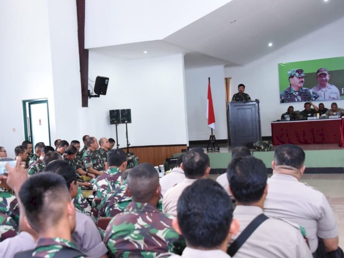 Panglima TNI Apresiasi Sinergi Prajurit TNI-Polri di Bumi Cenderawasih