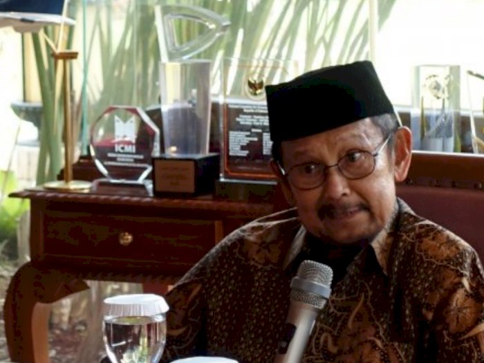 Percaya Dokter Indonesia, Keluarga Tak Bawa BJ Habibie ke Jerman