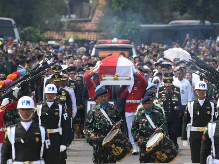 Upacara Pemakaman Kenegaraan BJ Habibie Digelar Secara Militer