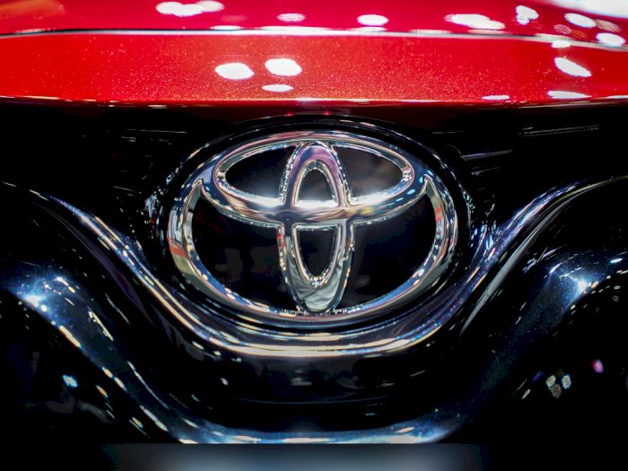 Toyota Akan Menguji Proyek Mobil Listrik Bertenaga Surya