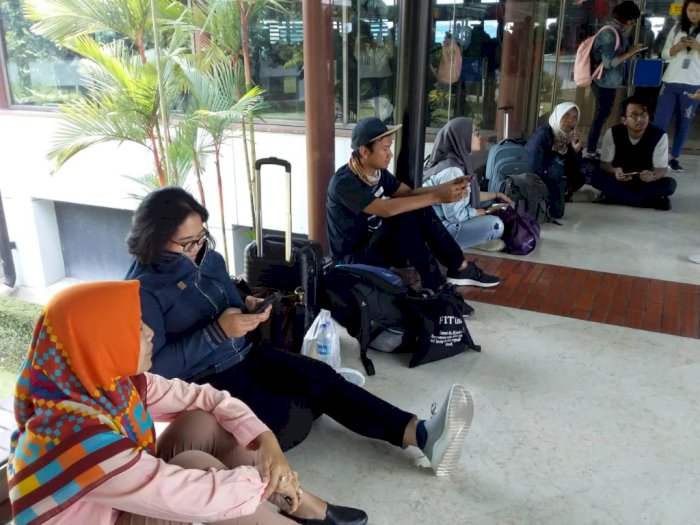 Sriwijaya Air Setop Operasi, Rombongan Wartawan Terlantar di Bandara