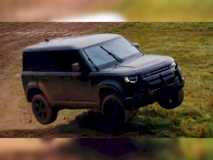 All New Land Rover Defender 2020 Beraksi di Film James Bond Terbaru