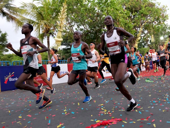 Para Pelari Kenya Mendominasi Juara Borobudur Marathon 2019