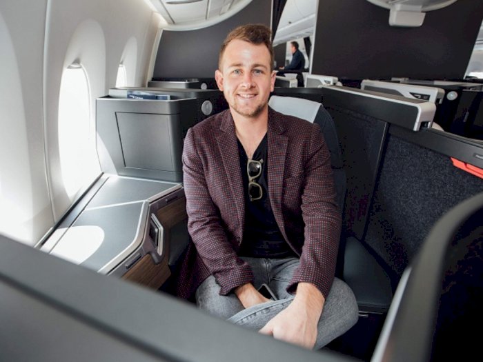 Blogger Ini Beri Tantangan dengan Hadiah Penerbangan First Class