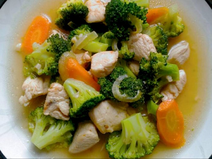 Menu Sayur  Ayam Brokoli  yang Nikmat Ini Lho Resepnya 