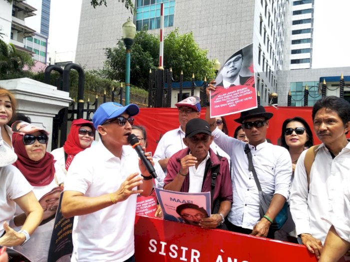 Ikut Aksi di DPRD DKI, Rico Ceper: William Macam-macam Kita Sentil