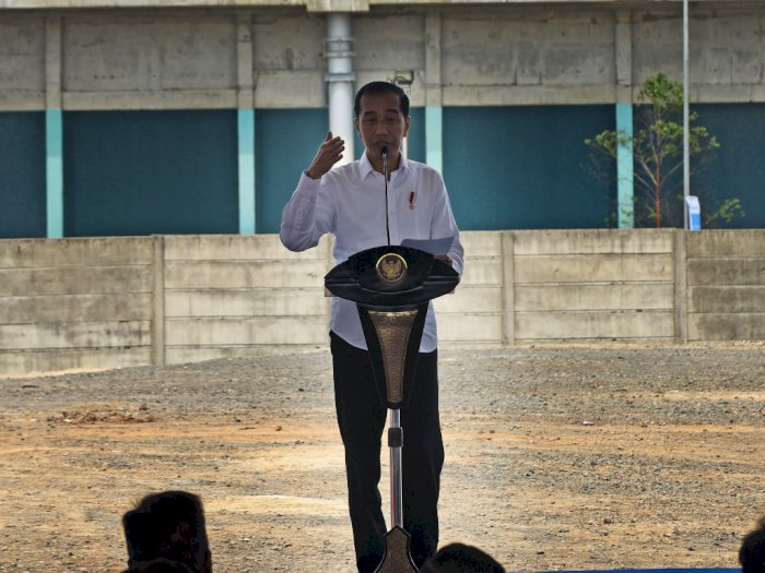 Jokowi Prediksi Indonesia Berhenti Impor Petrokimia 2024