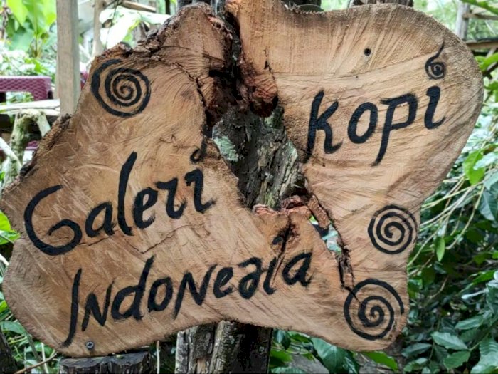 Ngopi di Kebun Kopi ala Galeri Kopi Indonesia