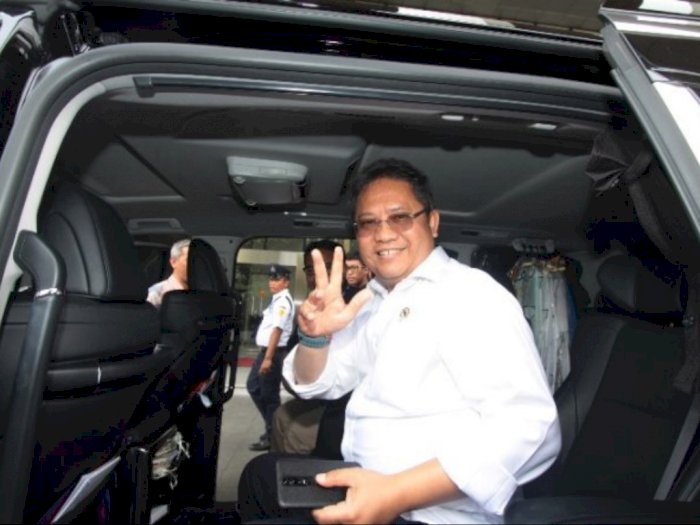 Luhut: Jokowi Tunjuk Rudiantara Jadi Dirut PLN