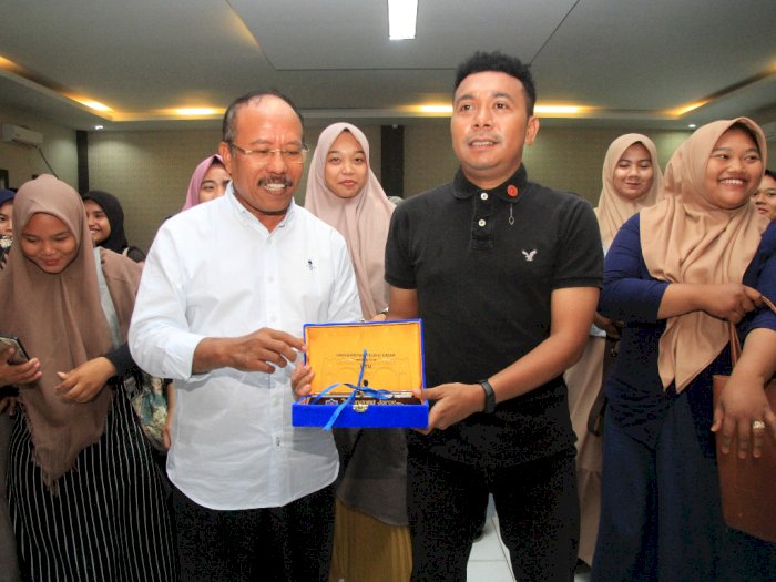 Stafsus Billy Ajak Mahasiswa Aceh Untuk Perangi Korupsi