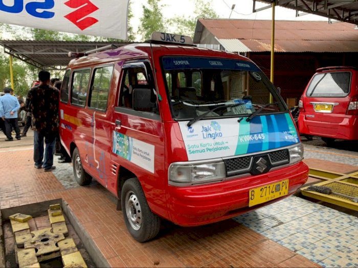 Bantu Peremajaan, Suzuki Servis Gratis 700 Angkot di Jakarta