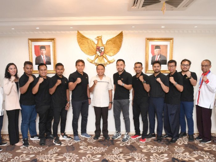 Melalui APPI, Menpora Beri 'Titipan' ke Pesepak Bola Indonesia