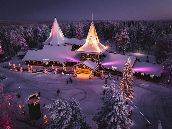 Potret 'White Christmas' di Desa Sinterklas Finlandia