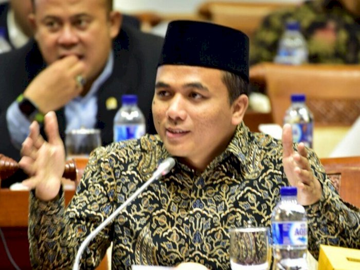 Jokowi Bentuk Wakil KSP, DPR Pertanyakan Semangat Reformasi Birokrasi