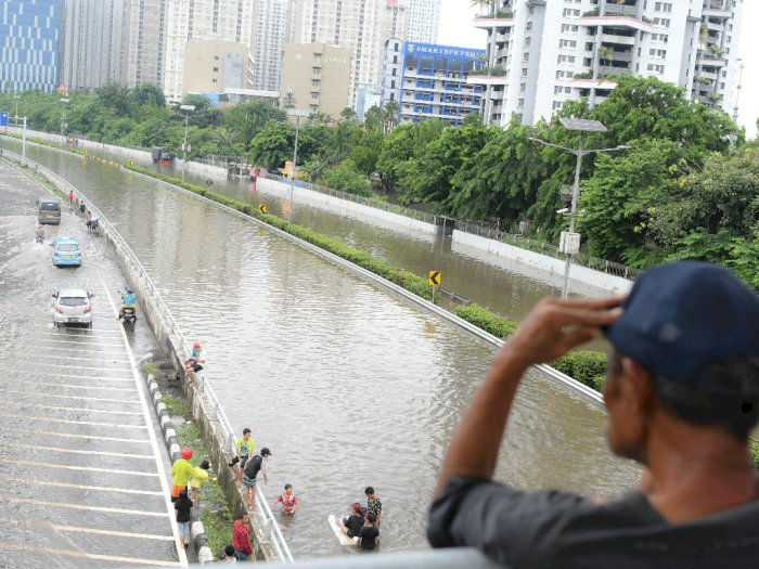 Jakarta Banjir, Menteri PUPR Sindir Anies