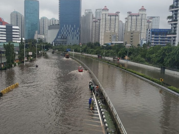 Tergenang Air, Jasa Marga Tutup Sementara Beberapa Gerbang Tol