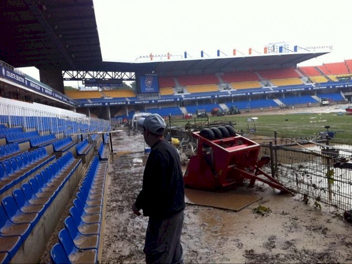 Selain di Indonesia, Stadion di Luar Negeri ini Juga Pernah Kebanjiran