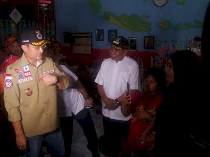 Tinjau Banjir, Menteri Sosial Pastikan Semua Korban Dapat Bantuan