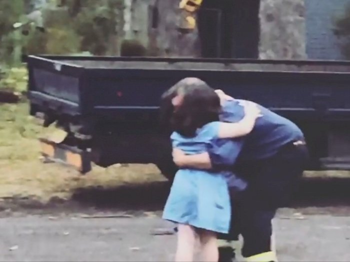 Momen Haru Kepulangan Sang Ayah Usai 11 Hari Padamkan Kebakaran Hutan