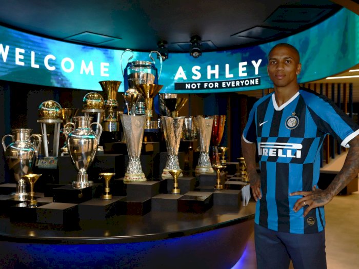 Merapat ke Inter Milan, Ashley Young: Terima Kasih MU