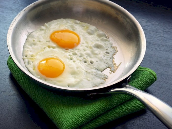 Tips Masak Telur Tanpa Meletup, Agar Tak Takut Seperti Nia Ramadhani