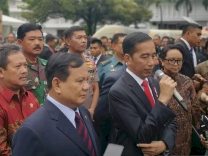 Prabowo Jabarkan Strategi Pertahanan Negara di Hadapan Jokowi