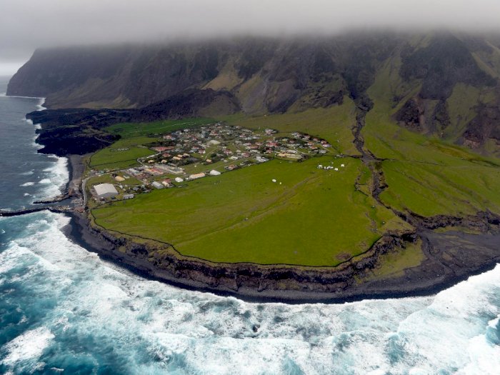 Tristan da Cunha, Pulau Berpenghuni Terpencil di Dunia