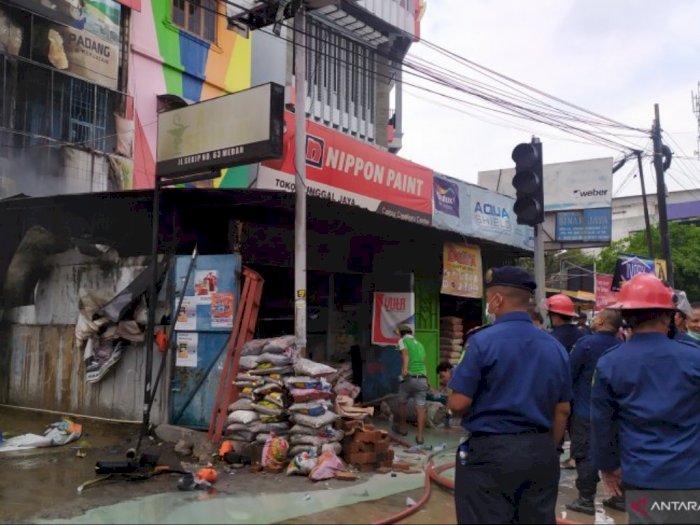 Tiga Orang Menderita Luka Akibat Kebakaran di Jalan Sekip Medan