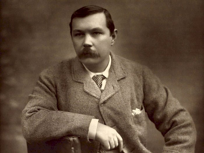 Arthur Conan Doyle, Sang Pembunuh Detektif Sherlock Holmes