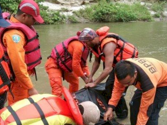 Salah Satu dari Dua Remaja yang Hanyut di Sungai Silau Telah Ditemukan