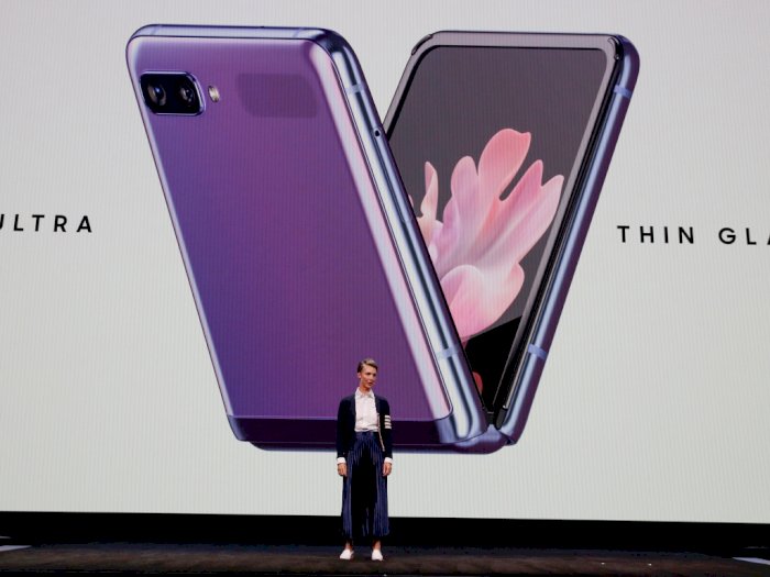 Smartphone Lipat Samsung Galaxy Z Flip Ludes Terjual di Korea Selatan