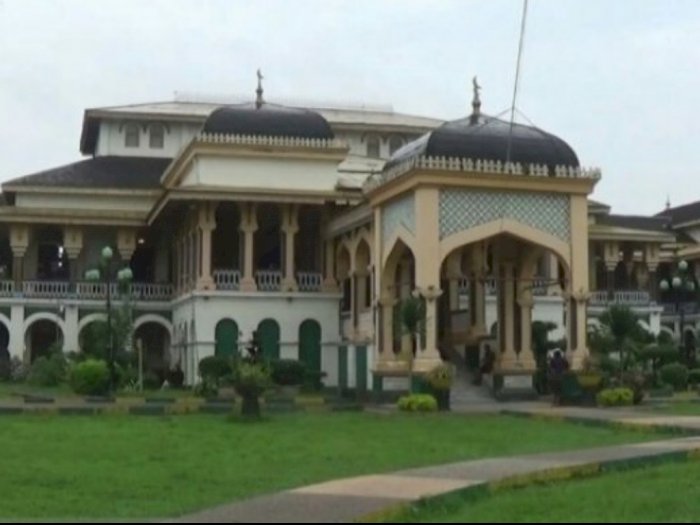 Istana Maimun, Objek Wisata yang Paling Banyak Dikunjungi di Medan