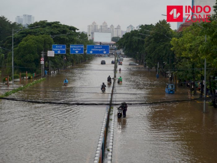 Jakarta Banjir, DPR: Pemprov DKI Harus Datangkan Ahlinya Ahli
