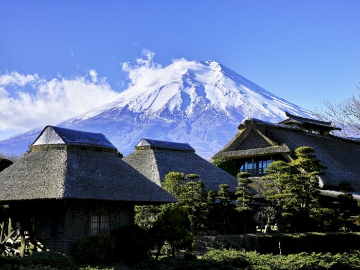 Dear Sobat Petualang, Mendaki Gunung Fuji Jepang Akan Berbayar