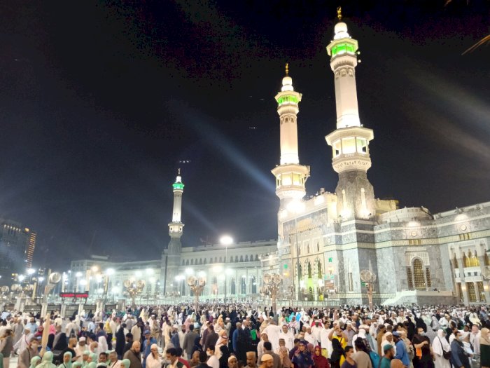 FOTO: Suasana Makkah Pasca Penangguhan Sementara Ibadah Umrah