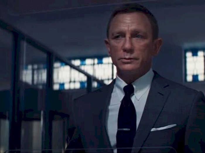 Penggemar James Bond Minta "No Time to Die" Ditunda