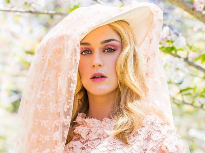Sukses Rilis Never Worn White, Katy Perry: Aku Tak Sempurna!