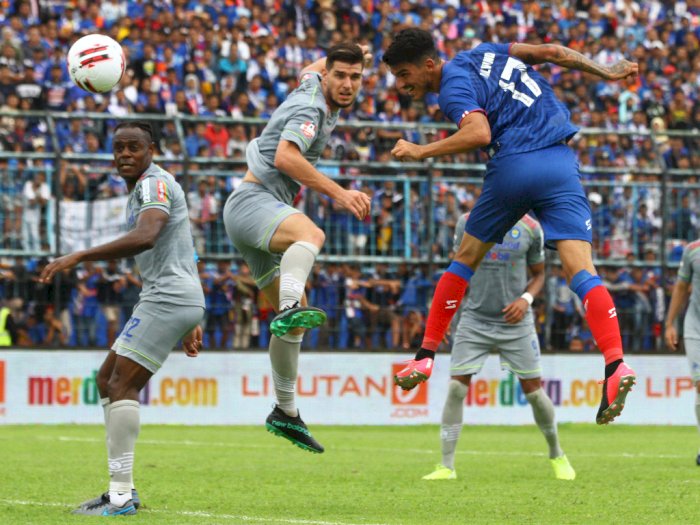 Persib Bandung Belum Terbendung di Liga 1